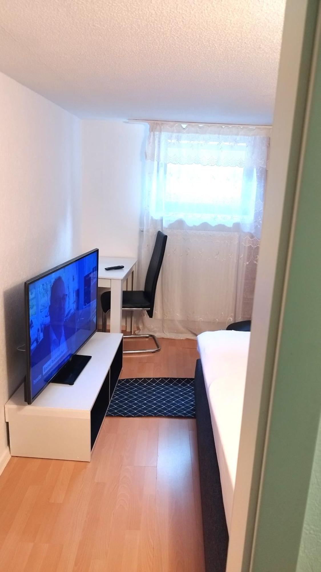Ferienwohnung In Friedberg Fuer Max 9 Personen Im Ug Exterior foto